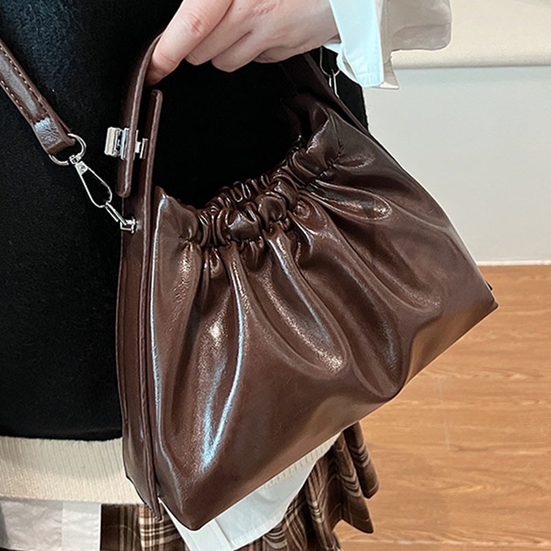 Women's Burgundy Ruched Cloud  - đánh giá và giá Top Handle Patent Bag