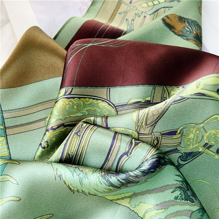 Small Mulberry Silk Scarf 65CM - đánh giá và giá Luxury Bags Green