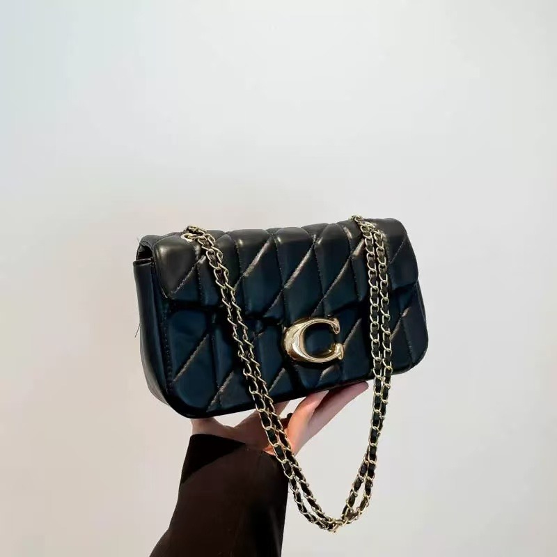 Luxury Women's Crossbody Bag P - đánh giá và giá Key Holder Leather Pouch