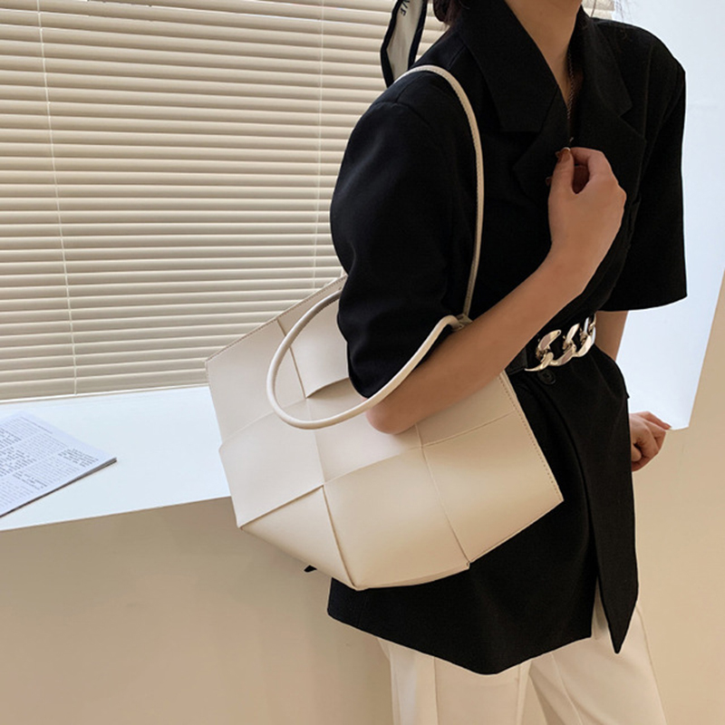 Cao Cấp Áo Cỡ Lớn Nữ Hình Thoi - đánh giá và giá Luxury Bags On Sale